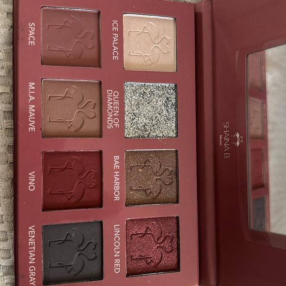 Miami Nights Pressed Pigment Pallet - Picture 2 of 2